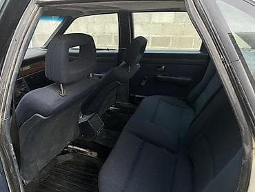 Транспорт: Audi 100: 1989 г., 2 л, Механика, Бензин, Седан — 4