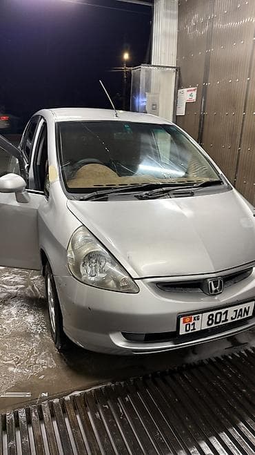 magi: Honda Fit: 2003 г., 1.3 л, Автомат, Бензин, Хэтчбэк — 5