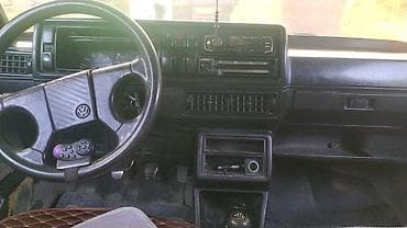 vin code: Volkswagen Golf: 1988 г., Механика, Бензин, Хэтчбэк — 3