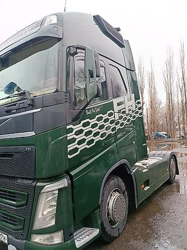 subaru sti: Тягач, Volvo, 2015 г., Без прицепа — 8