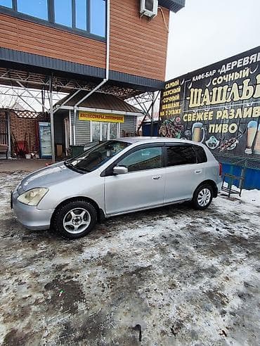 машина honda: Honda Civic: 2001 г., 1.5 л, Вариатор, Бензин, Хэтчбэк — 2