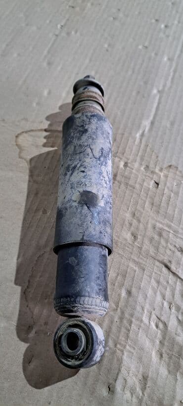 Задний амортизатор Toyota 2002 г., Б/у, Оригинал, Япония