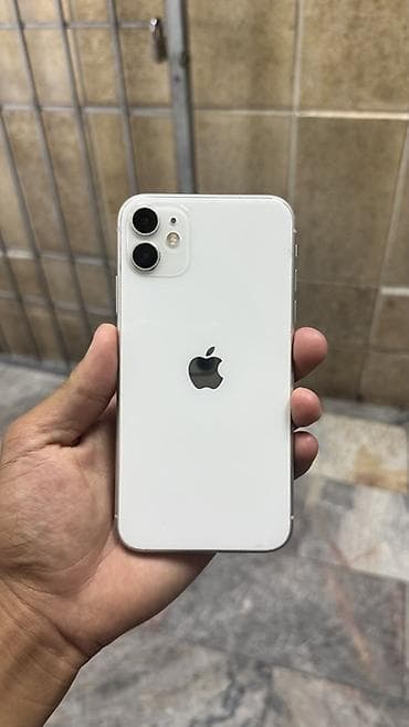 IPhone 11, Б/у, 256 ГБ, Белый, Чехол, 100 %
