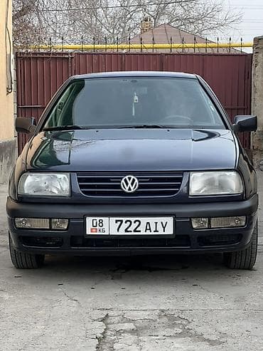 mitsubishi karisma: Volkswagen Vento: 1993 г., 1.8 л, Бензин, Седан — 2