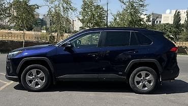 хайлендер 2025: Toyota RAV4: 2022 г., 2.5 л, Автомат, Гибрид, Кроссовер — 4