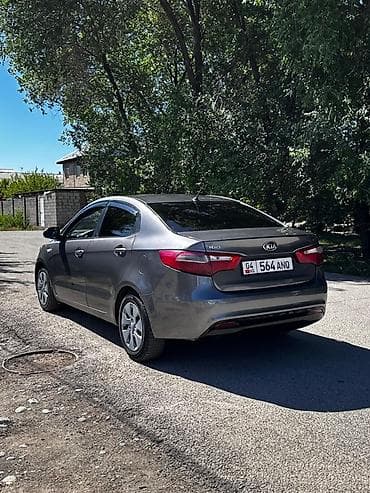 Унаа сатуу: Kia Rio: 2014 г., 1.6 л, Автомат, Бензин, Седан — 4