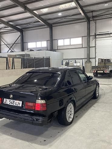 e60 m5: BMW 5 series: 1989 г., Седан — 7
