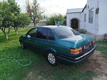 cdi 2 2: Volkswagen Passat: 1991 г., Седан — 3