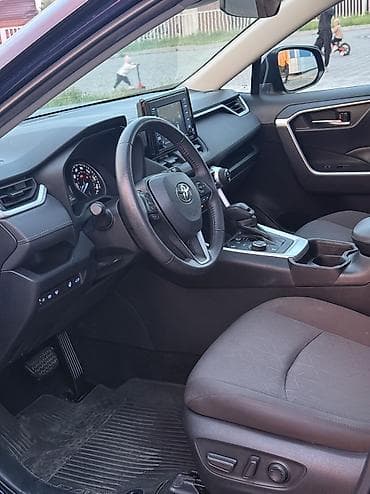 адаптор: Toyota RAV4: 2021 г., 2.5 л, Вариатор, Гибрид, Кроссовер — 8