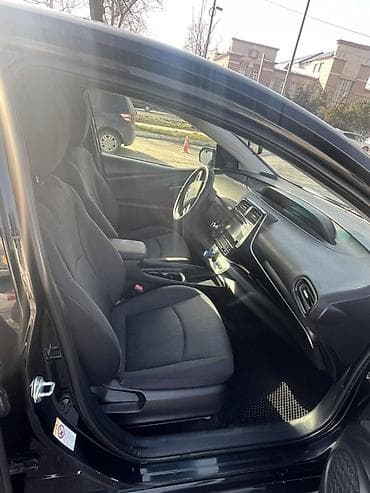 пару: Toyota Prius: 2016 г., 1.8 л, Вариатор, Гибрид, Хэтчбэк — 6