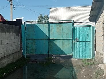 Распашные ворота: Длина 3 высота2.20 все что видно отдам за 12 тыс — 1