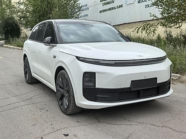 byd leopard 3: Lixiang L6: 2024 г., Автомат, Гибрид, Кроссовер — 3