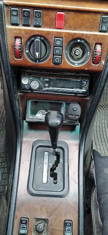 hyundai grandeur продажа: Mercedes-Benz E-Class: 1993 г., 3.2 л, Автомат, Бензин, Универсал — 9