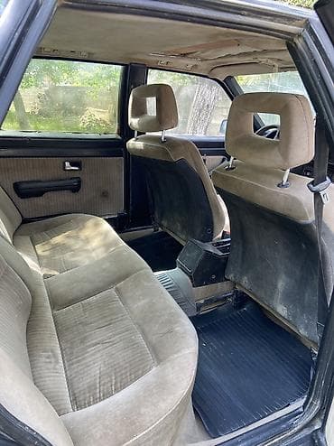 ауди б3: Audi 100: 1988 г., 2.3 л, Механика, Бензин, Седан — 7