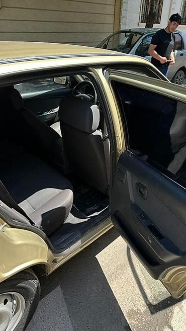 r19 24545: Daewoo Nexia: 2010 г., 1.6 л, Бензин, Седан — 9