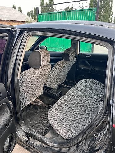 Унаа сатуу: Volkswagen Passat: 1998 г., 1.8 л, Кол менен иштөөчү, Бензин, Седан — 4