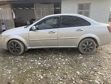 tico ош: Автомобиль – седан с механической коробкой передач. Основные — 5