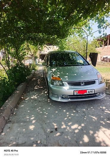 b v d: Honda Stream: 2002 г., 1.7 л, Автомат, Бензин — 3