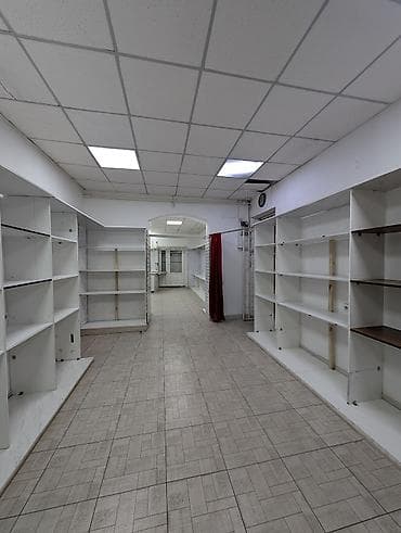 open space: Жибек-Жолу Сдается торговое помещение Площадь: 70м2 Этаж: 1 С — 3