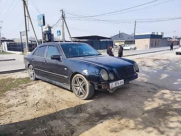 Mercedes-Benz E-Class: 1998 г., 3.2 л, Механика, Бензин, Седан