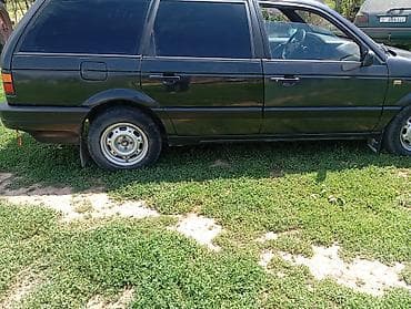 Транспорт: Volkswagen Passat: 1991 г., Механика, Универсал — 1