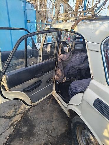 жалабат машина: Москвич 2140: 1985 г. — 3