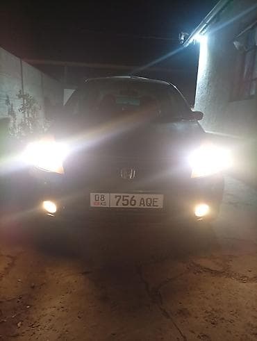 Honda Stream: 2004 г., 1.7 л, Автомат, Бензин, Минивэн — 8