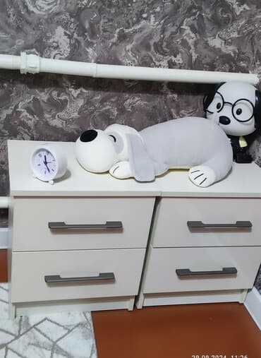 тумбочка для кухни бу: Спальный гарнитур, Б/у, Двуспальная кровать, Тумба, Самовывоз — 1