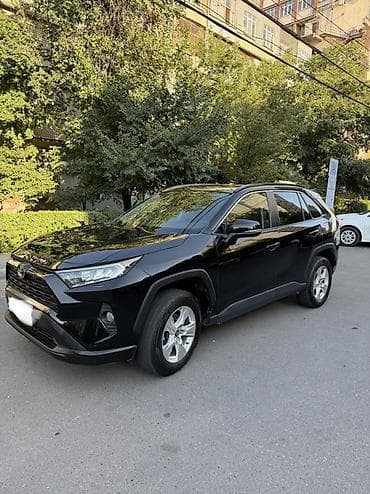 тайота в: Toyota RAV4: 2021 г., Автомат, Бензин, Кроссовер — 3