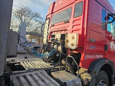 куплю дом на колёсах: Тягач, Howo, Тентованный — 4