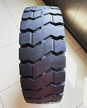 пакрышка на портер: Цельнолитая шина 300-15 (315/70-15) (8.00) ARMOUR SP900 Armour Tyres — 2