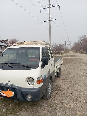 hongqi e hs3: Легкий грузовик, Hyundai, До 1 т, Б/у — 3