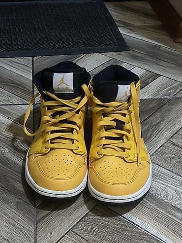 jordan 13: Мужские кроссовки, 40.5, 41.5, Air Jordan, Б/у, цвет - Желтый — 2