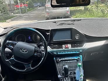 грандуер машина: Hyundai Grandeur: 2018 г., 3 л, Автомат, Газ, Седан — 7