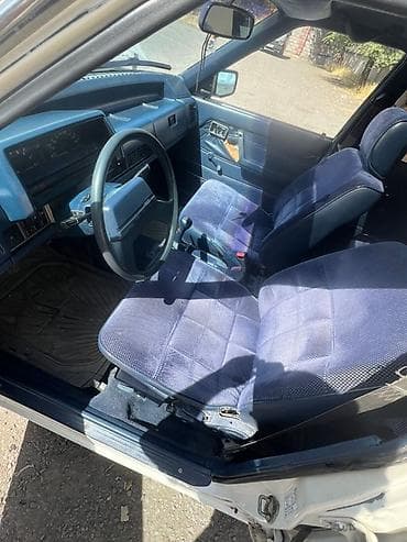 124 накладка: Mazda 626: 1985 г., 1.6 л, Ручные, Бензин, Седан — 8