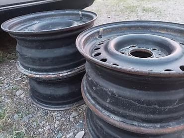 lexus is 200: Железные Диски R 16 Б/у — 1