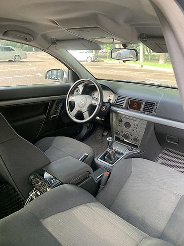 ope: Opel Vectra: 2003 г., 1.8 л, Механика, Бензин, Седан — 5