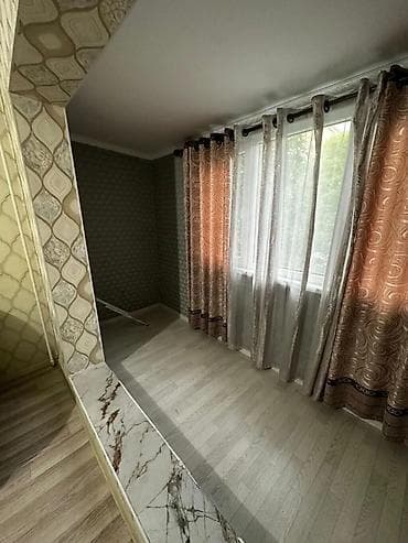 Батирлер: 2 бөлмө, 44 м², 11-мкр 104-серия, 2 кабат, Евро оңдоо — 10