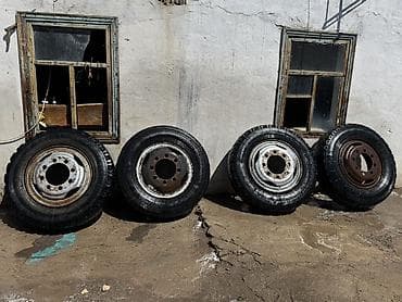 баллоный ключ: Комплект из 4 колес для грузового автомобиля. Только звоните Состав — 3