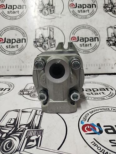 понижающий редуктор: Шестерёнчатый гидронасос Описание: - Компактный шестерёнчатый насос — 3