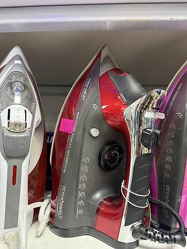 гладильные системы: Электрический утюг Midea с функцией подачи пара, обеспечивающий — 8