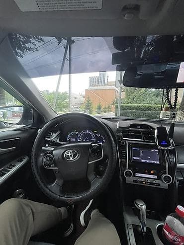 prius v: Toyota Camry: 2014 г., 2.5 л, Автомат, Гибрид, Седан — 8