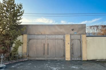 дом с баней и бассейном: Үй, 110 м², 4 бөлмө, Менчик ээси, Косметикалык оңдоо — 1