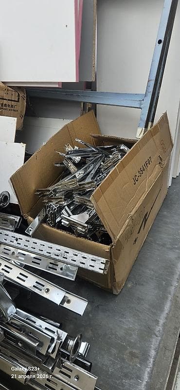 зеркало для магазина одежды: Зеркала, Материал: Металл — 2