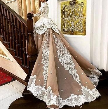 Прокат одежды: Свадебное платье, S, Дизайнерское, Рукава прозрачные, С завышенной талией, Гипюр, Русалка, Кыргызстан, Камни Swarovski, Кружево, Стразы, Б/у — 2