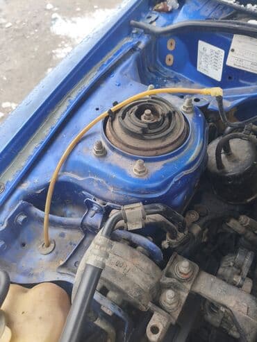 mazda 323 ф: Mazda 323: 1992 г., 1.6 л, Автомат, Бензин, Хетчбек — 9