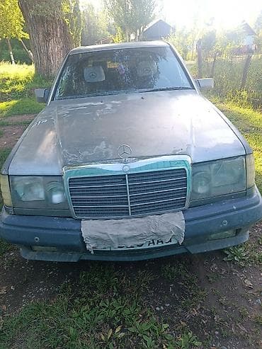 топливный бак на мерс 124: Mercedes-Benz W124: 1990 г., Седан — 1