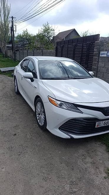 м бампер е39: Toyota Camry: 2018 г., 2.5 л, Автомат, Бензин, Седан — 3