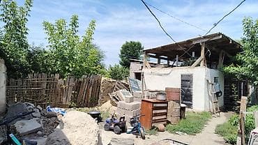 Үйлөр: Кара-балта пачтовый ул фурманова 42а все докумееты есть просим 63000 — 5