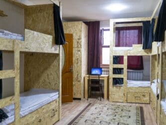 гостевой дом в оше: Хостел Бишкек 24/7 | От 700 сом | Чисто, уютно, Wi-Fi 🛏 Комфортные — 2